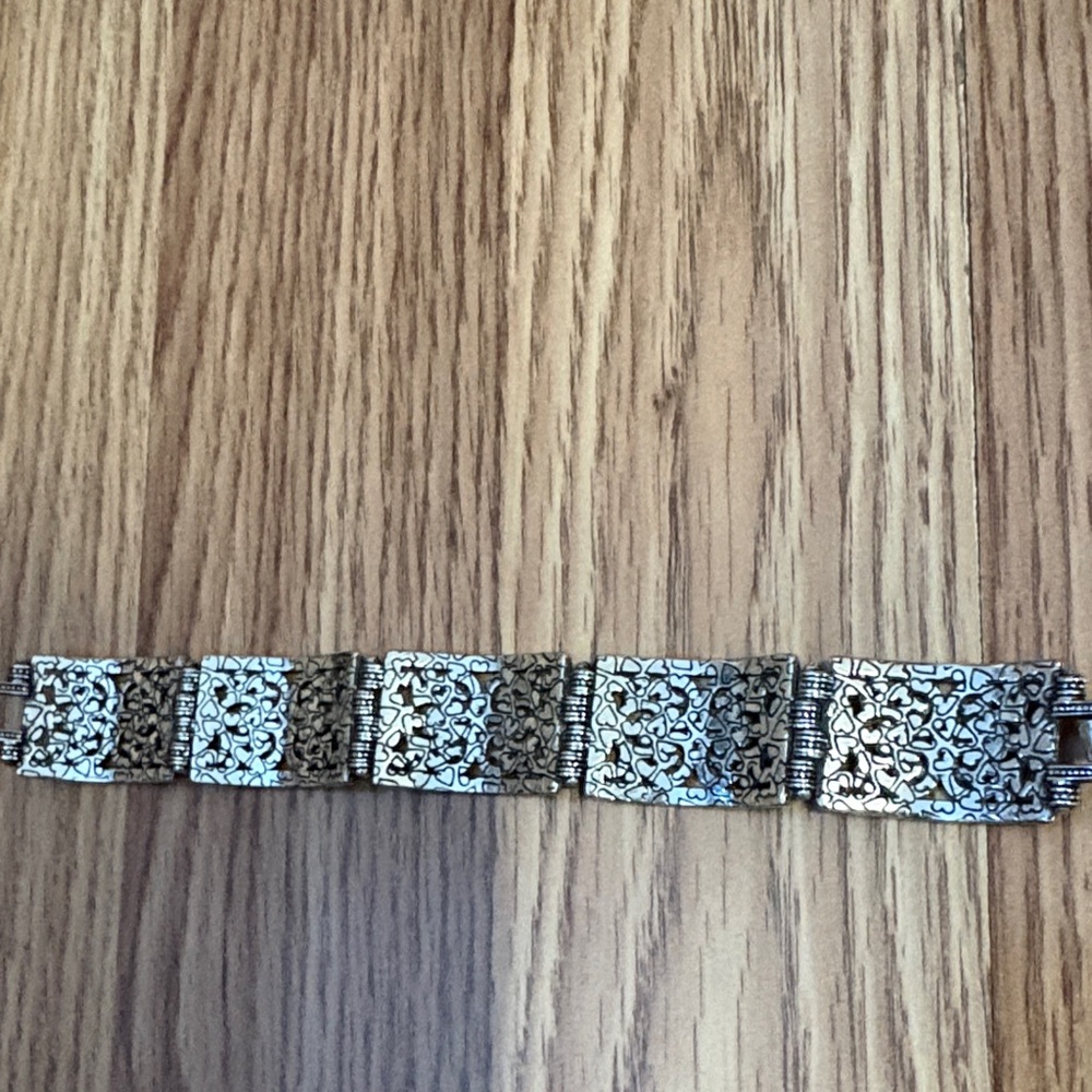 BRIGHTON HEART SCROLLED SILVER-TONE 7" BRACELET - Picture 7 of 12